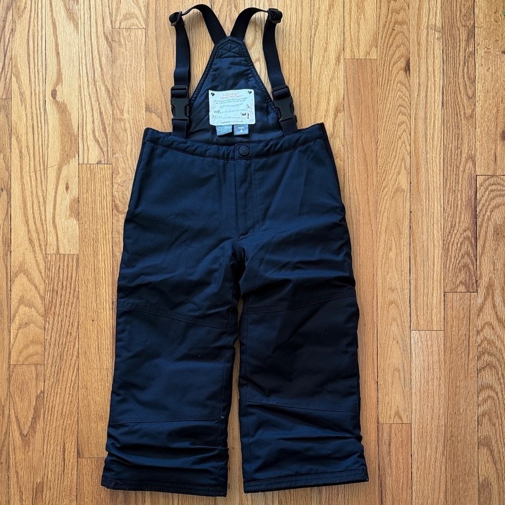 Obermeyer sz 4 Black Kids Snow Pants great pre owned condition